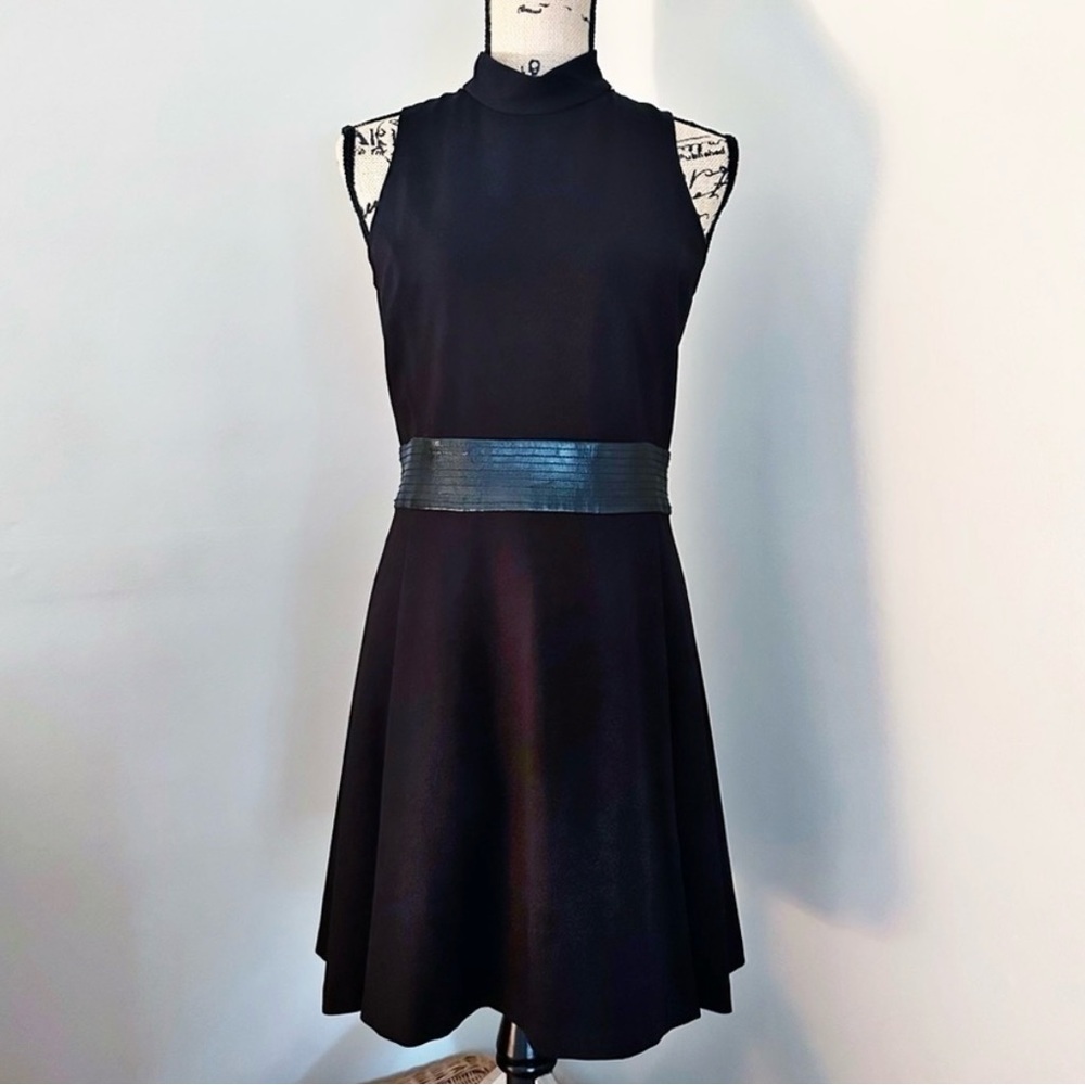 Alice and Olivia Black Mock Neck Sleeveless Mini Dress Size Small